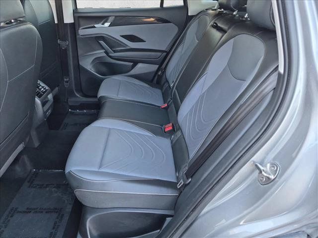 Used 2026 Volkswagen Tiguan SE FWD image 25