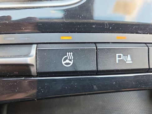 Used 2018 Kia Stinger Premium AWD/4WD image 44