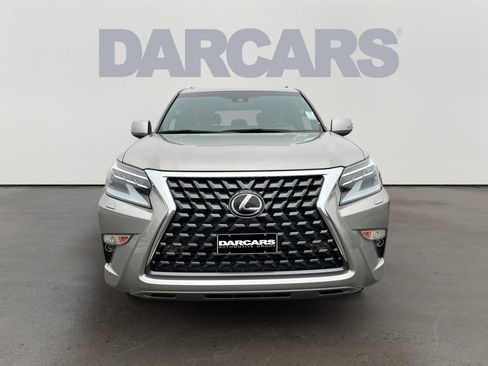 Used 2021 Lexus GX 460 Premium w/ Premium Package image 2