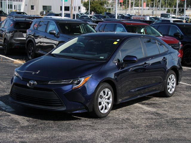 Used 2024 Toyota Corolla LE FWD image 7