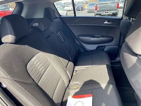 Used 2018 Kia Sportage LX image 20