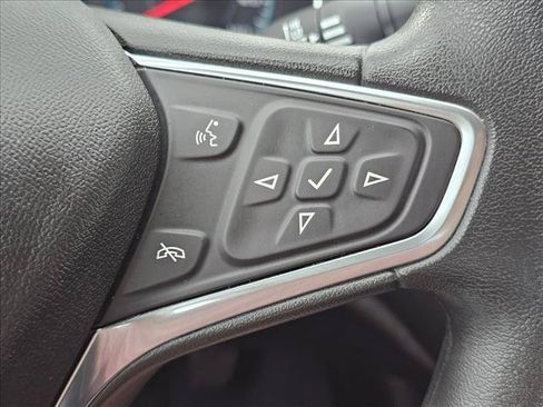 Used 2018 Chevrolet Malibu LT FWD image 26