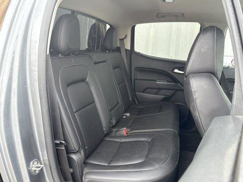 Used 2022 Chevrolet Colorado LT w/ Luxury Package image 33