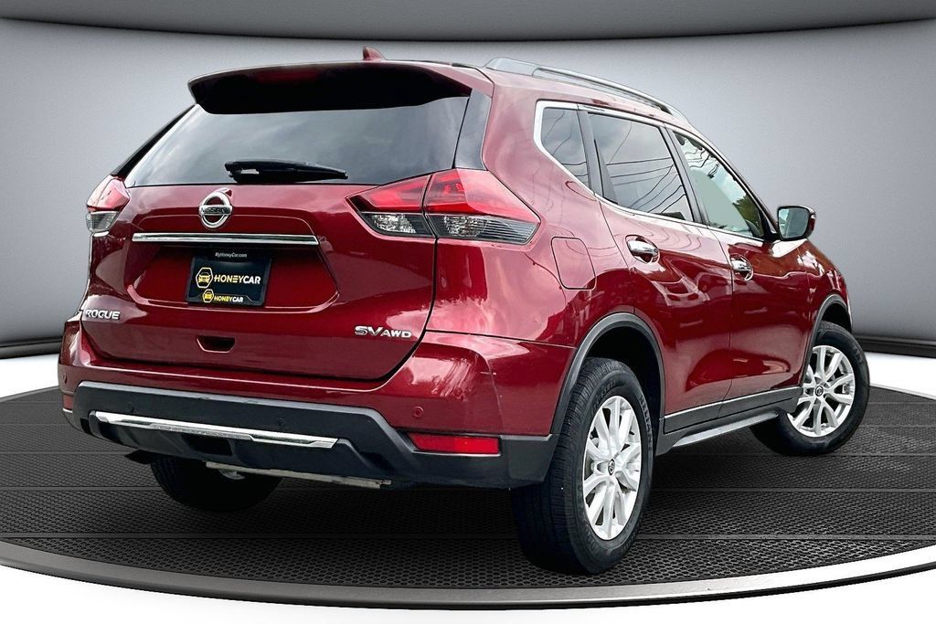 Used 2020 Nissan Rogue SV AWD/4WD image 6