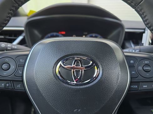 Used 2026 Toyota Corolla SE w/ SE Package FWD image 22