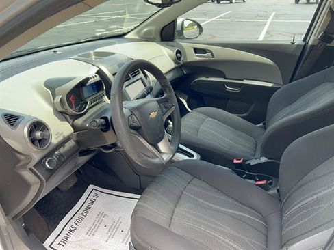 Used 2014 Chevrolet Sonic LT FWD image 11