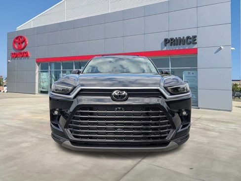 New 2026 Toyota Grand Highlander AWD image 9