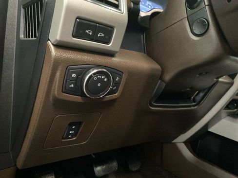 Used 2017 Ford F150 King Ranch image 18