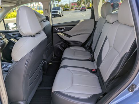 Used 2021 Subaru Forester Limited w/ Popular Package #3 image 13