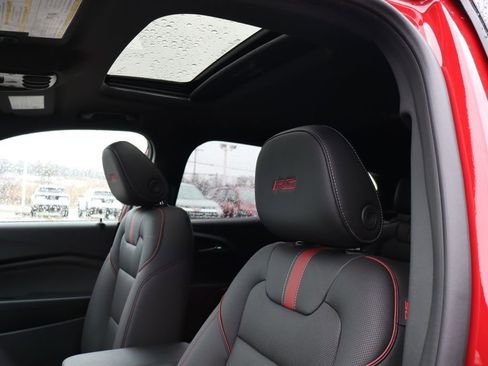 New 2026 Chevrolet Trax RS w/ Sunroof Package image 23