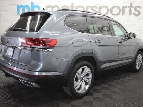 Used 2021 Volkswagen Atlas SE w/ Towing Package image 7