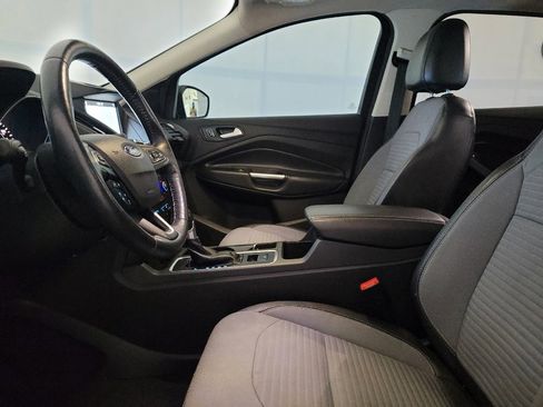 Used 2017 Ford Escape Titanium FWD image 17