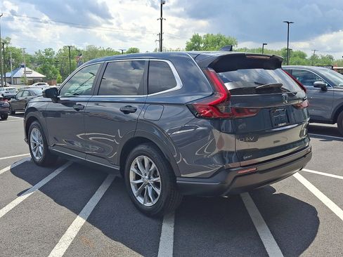 Used 2025 Honda CR-V EX image 4