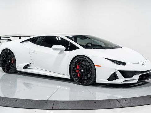Used 2020 Lamborghini Huracan EVO AWD/4WD image 34