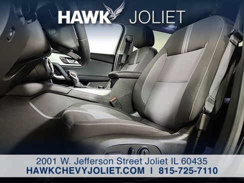 Used 2025 Chevrolet Blazer LT AWD/4WD image 12