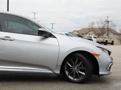 Used 2021 Honda Civic EX image 5