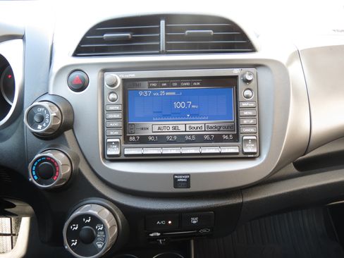 Used 2009 Honda Fit Sport image 20