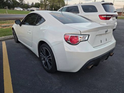 Used 2013 Scion FR-S RWD image 2
