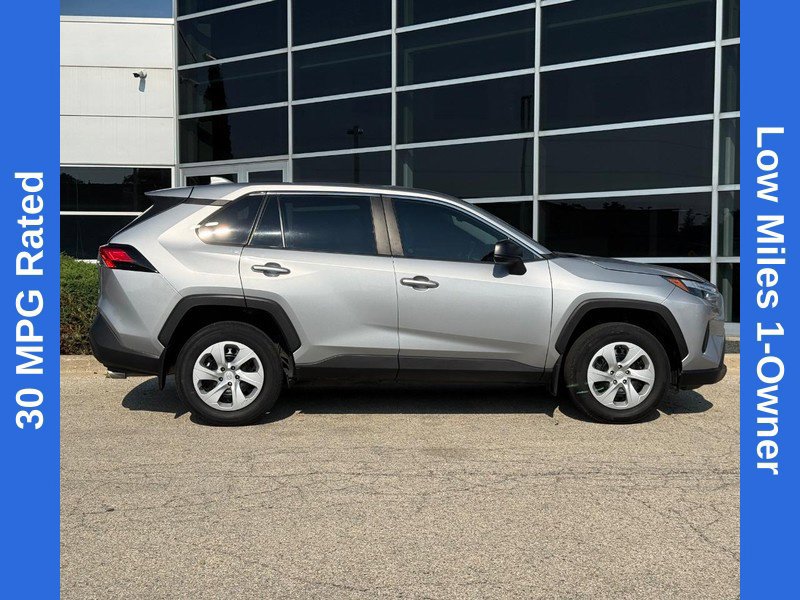 Used 2023 Toyota RAV4 LE FWD image 2