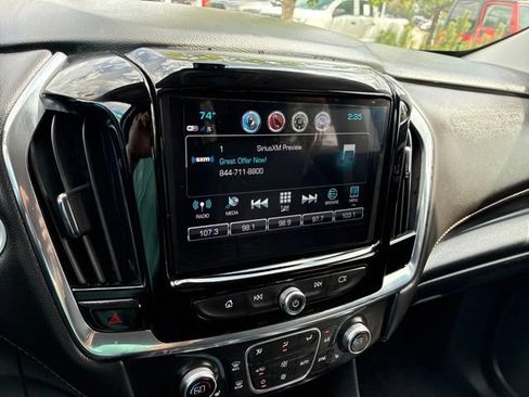 Certified 2019 Chevrolet Traverse LT FWD image 20