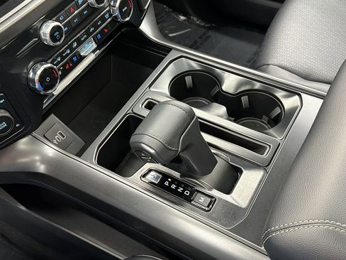 Used 2025 Ford F150 Lariat image 24