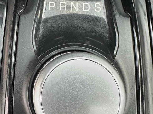Used 2022 Chrysler 300 S RWD image 22
