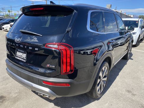 Used 2021 Kia Telluride S AWD/4WD image 12