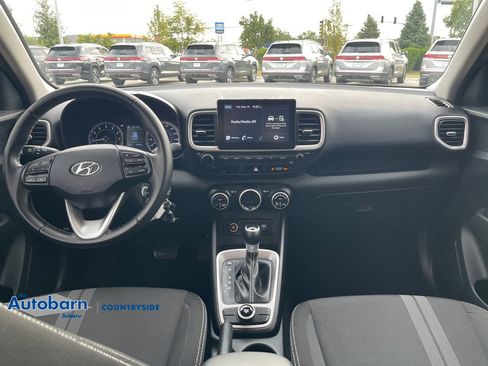 Used 2021 Hyundai Venue SEL FWD image 23
