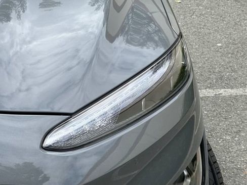 Used 2023 Hyundai Kona SE w/ Cargo Package FWD image 51