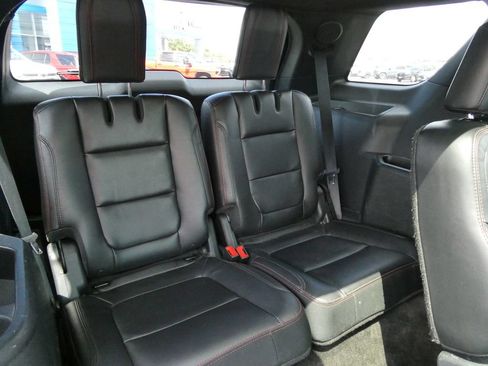 Used 2017 Ford Explorer Sport w/ Equipment Group 401A AWD/4WD image 16