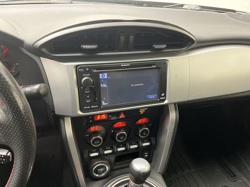 Used 2013 Subaru BRZ Limited w/ Popular Pkg 2C image 14