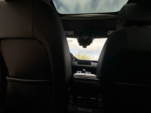 Used 2023 Land Rover Range Rover Evoque R-Dynamic S AWD/4WD image 33