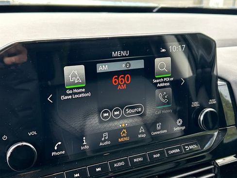 Certified 2023 Nissan Pathfinder SL w/ Black Appearance Package AWD/4WD image 15