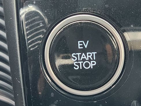 New 2026 Hyundai Ioniq 5 SEL image 22