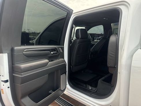 Used 2026 GMC Sierra 2500 AT4X AWD/4WD image 27