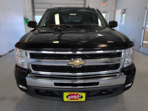 Used 2011 Chevrolet Silverado 1500 LT w/ All-Star Edition AWD/4WD image 6