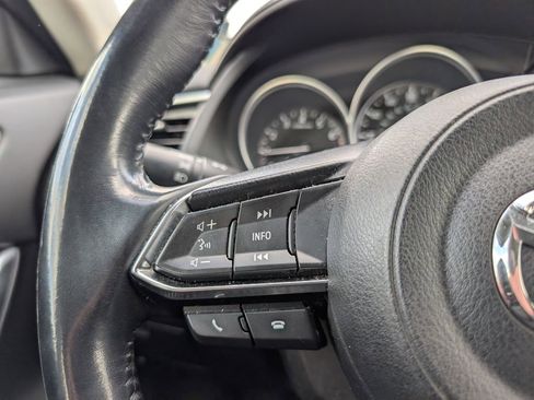 Used 2017 MAZDA MAZDA6 Touring image 16