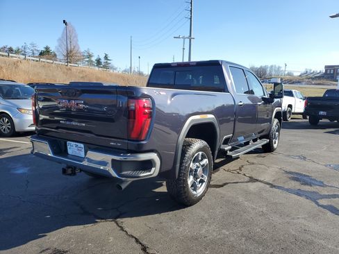 New 2025 GMC Sierra 2500 SLT w/ SLT Premium Package image 4