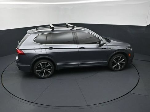 Used 2022 Volkswagen Tiguan SEL R-Line AWD/4WD image 18
