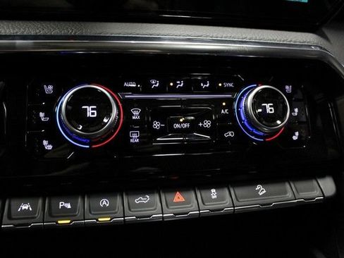 New 2026 GMC Sierra 1500 Denali w/ Technology Package AWD/4WD image 29