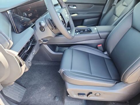 New 2025 Nissan Murano SV image 7