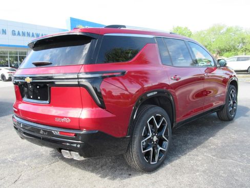 New 2026 Chevrolet Traverse High Country FWD image 5