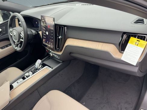 New 2026 Volvo XC60 T8 Plus w/ Protection Package Premier image 31