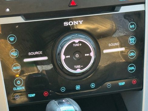 Used 2015 Ford Explorer Sport w/ Equipment Group 401A image 28