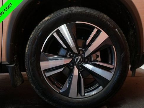 Certified 2023 Nissan Rogue Platinum w/ Platinum Premium Package image 91