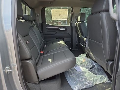 New 2026 GMC Sierra 1500 SLT image 36