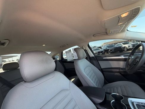 Used 2014 Ford Fusion S FWD image 27