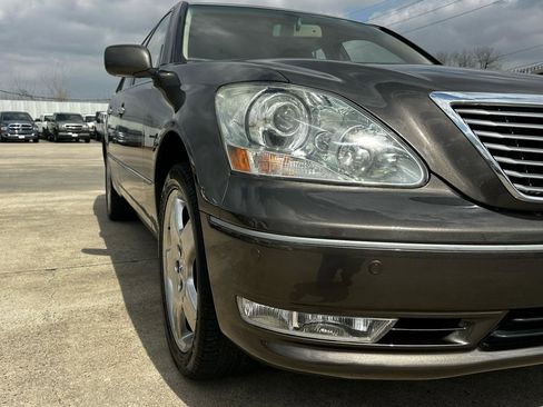 Used 2005 Lexus LS 430 image 11