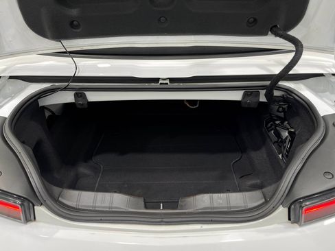 Used 2018 Chevrolet Camaro SS w/ Redline Edition RWD image 23