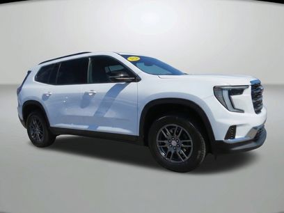 Used 2025 GMC Acadia Elevation